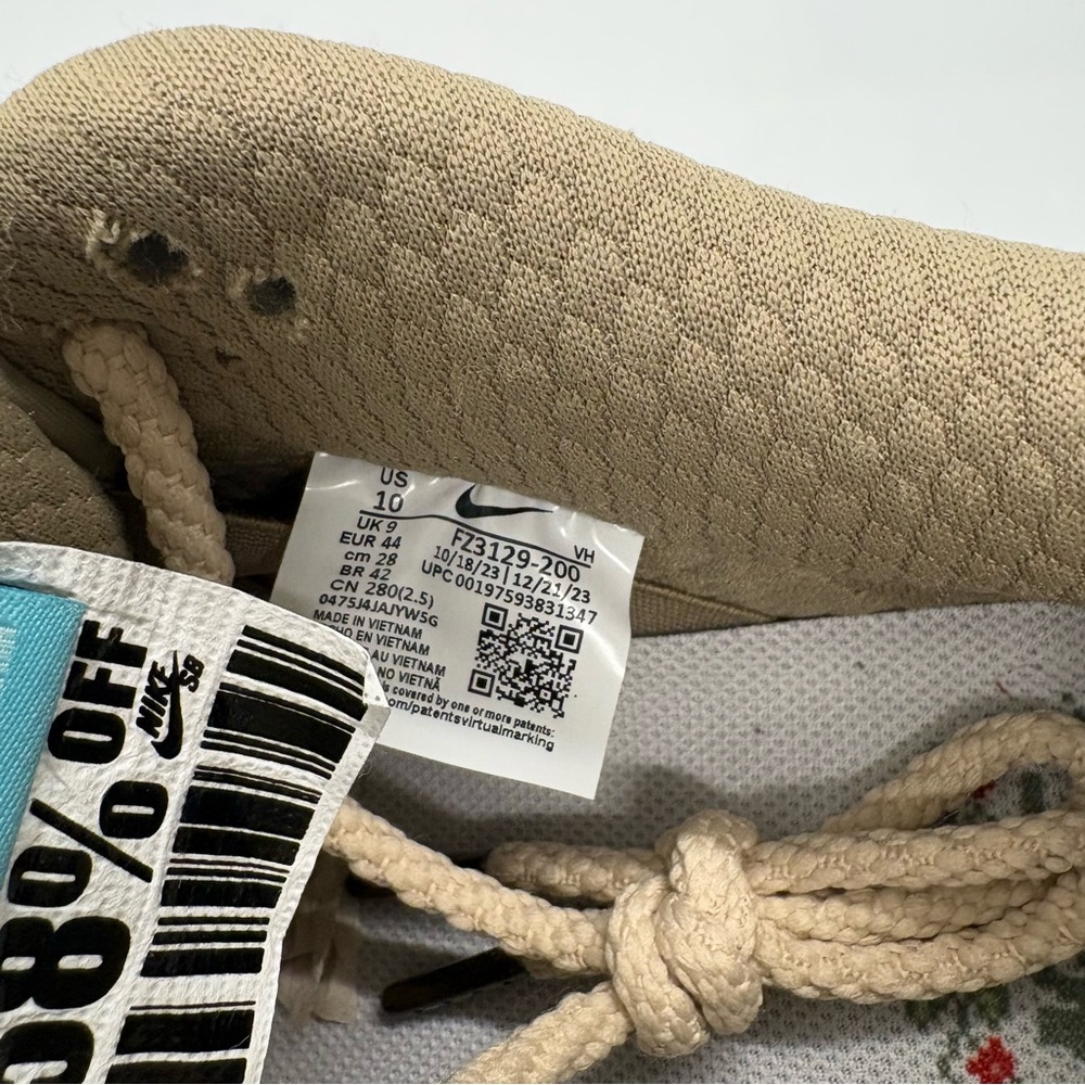 Nike SB Dunk Low Pro QS Brown Tan Paisley – Men’s US 10 – Extra Laces FZ3129-200 - Picture 8 of 8